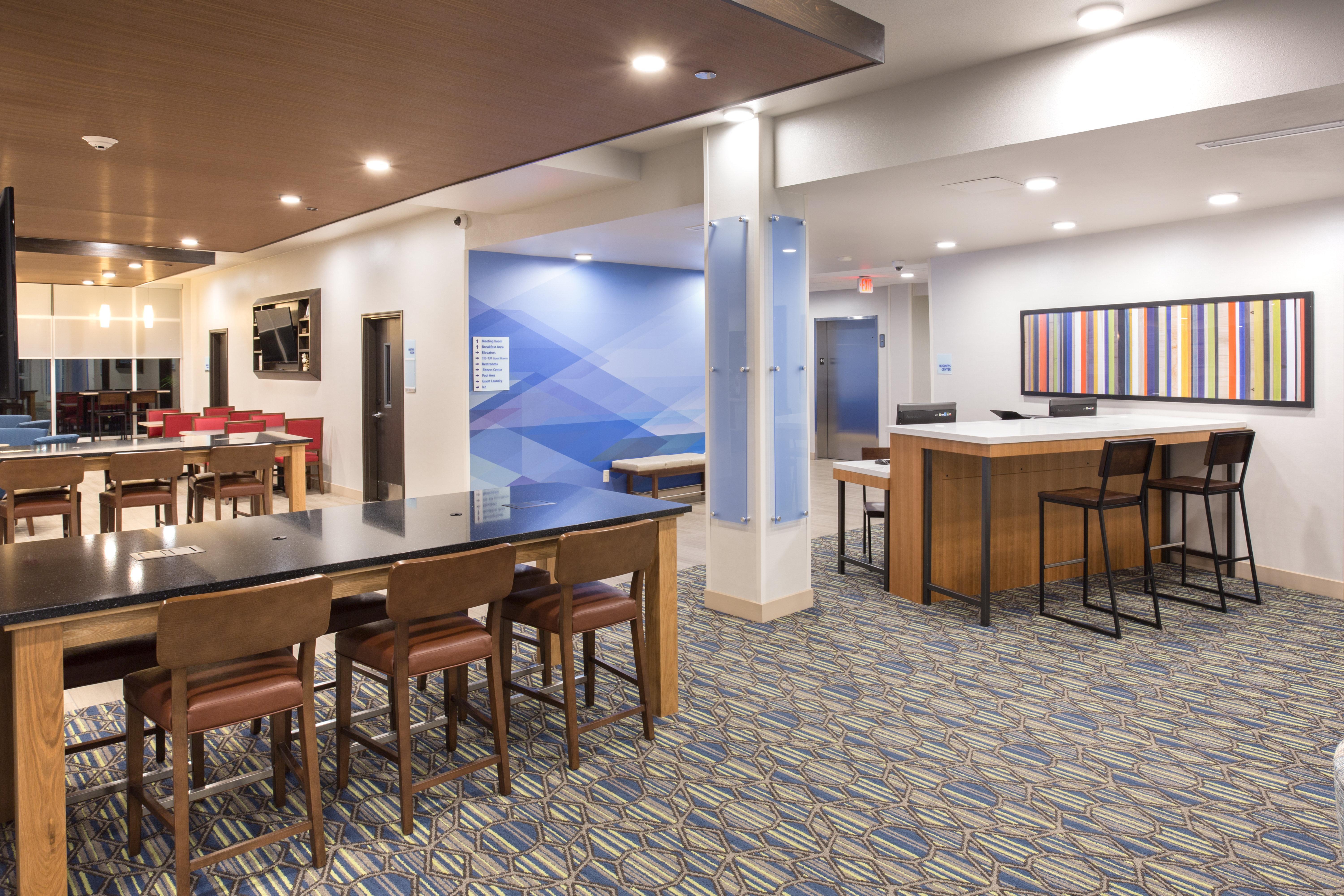 Holiday Inn Express & Suites - Rapid City - Rushmore South By Ihg מראה חיצוני תמונה